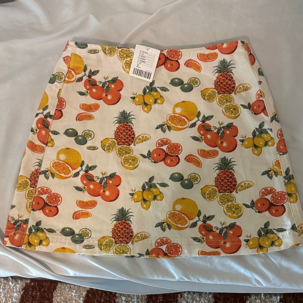 Urban Outfitters Fruit-Print A-Line Mini Skirt - Cream/Multicolor